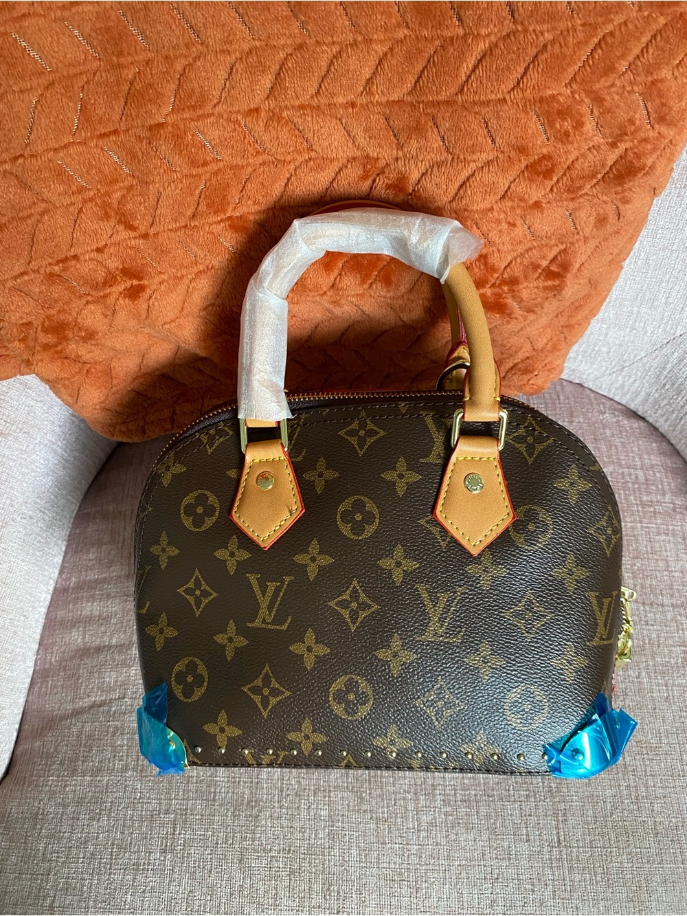 SHOULDER BAG - Picture 4 of 11